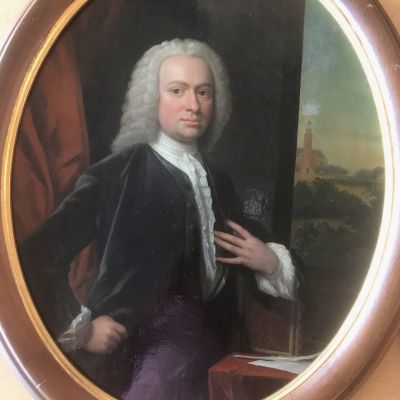 Achttiende-eeuwse portretten in het Stadhuismuseum Zierikzee.