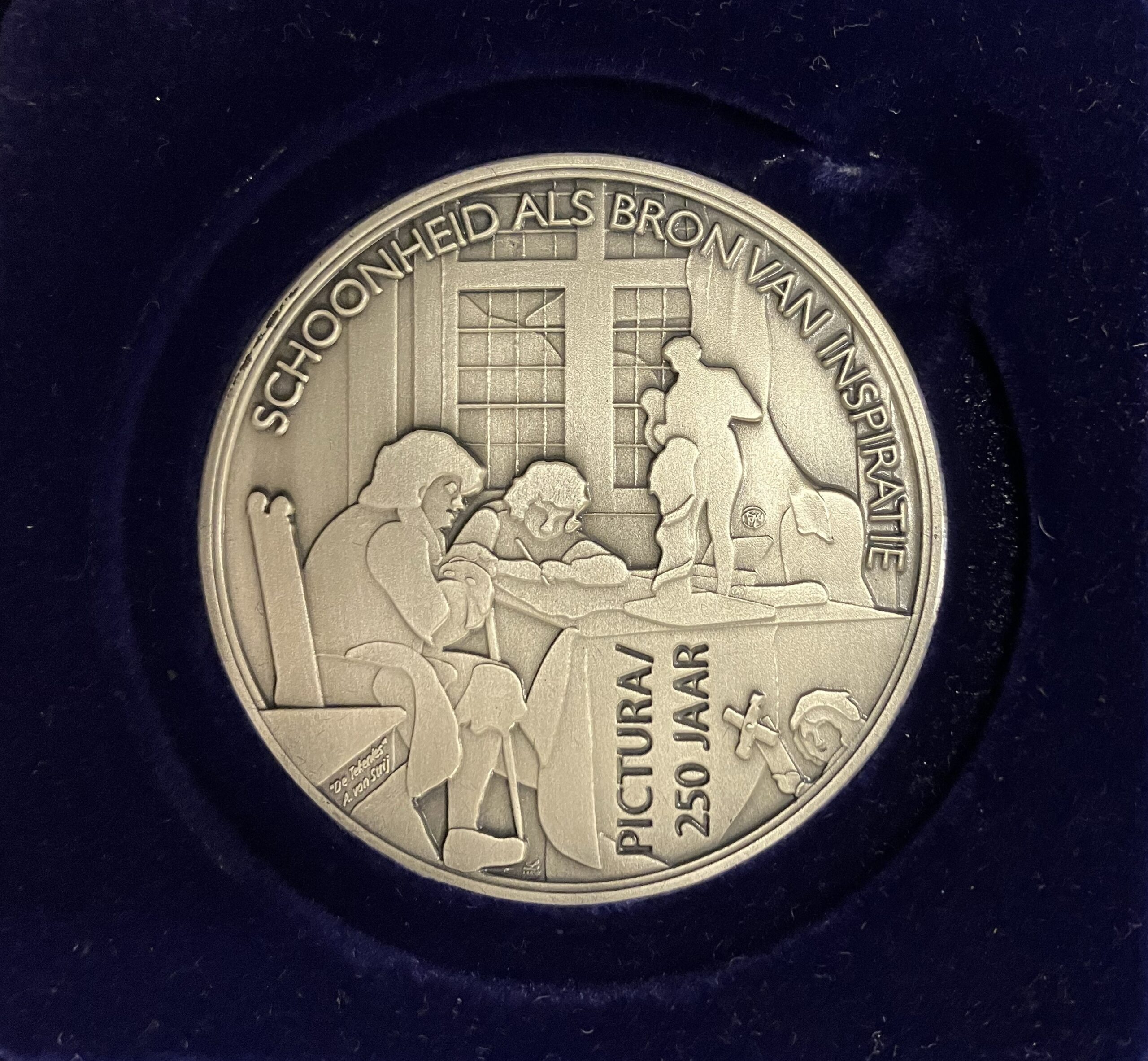 250 jaar Teekengenootschap Pictura. Een mooie jubileumpenning.